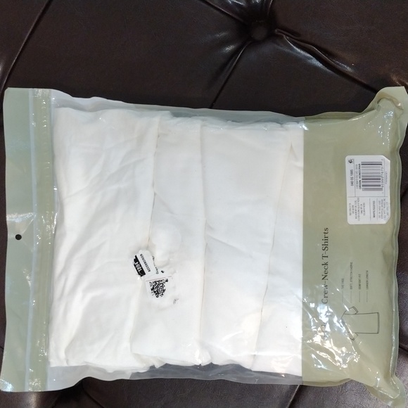 NWT Goodfellow & Co Men's White T-Shirts - Picture 5 of 11